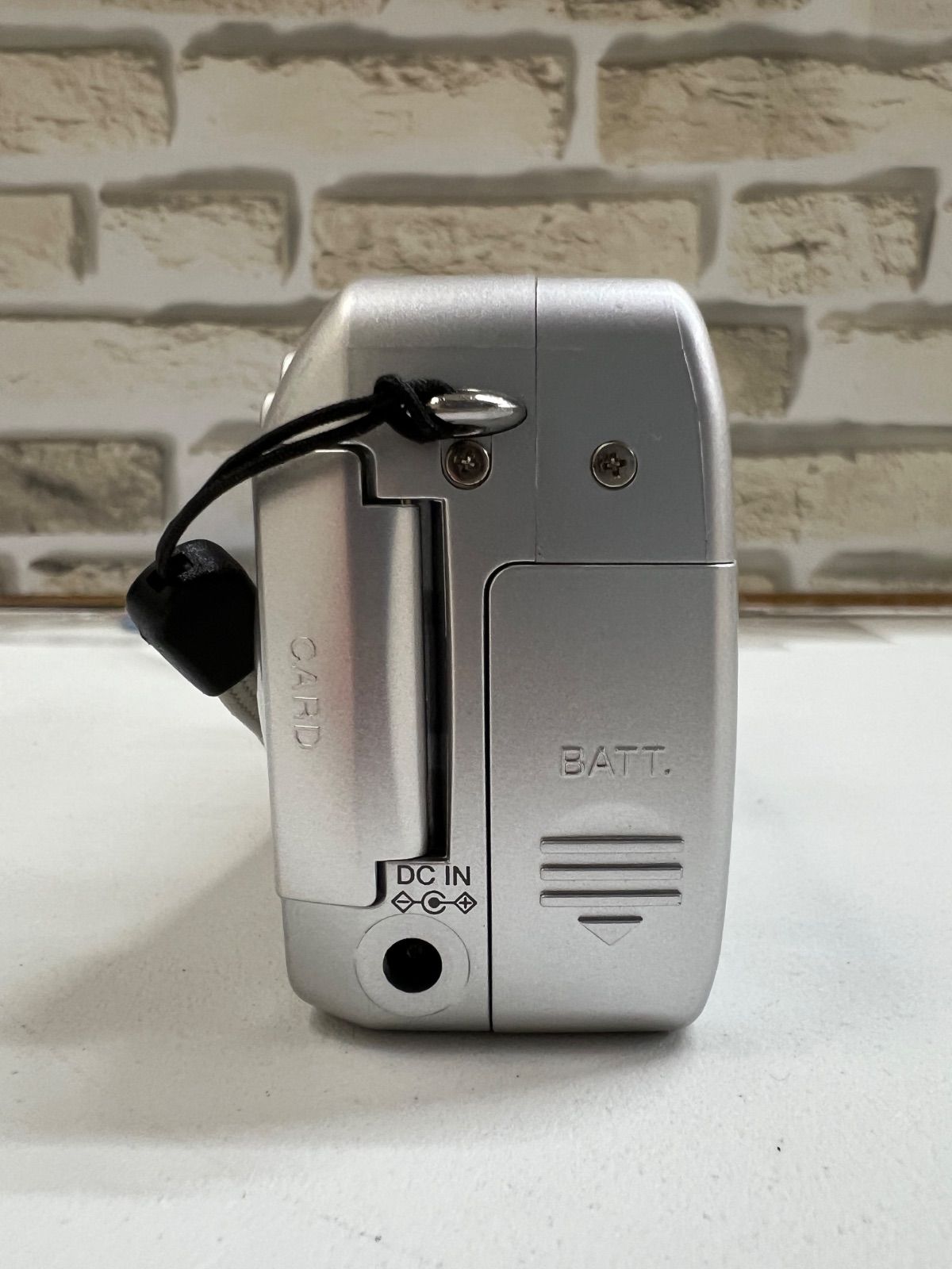 O7-24】◇ KYOCERA / 京セラ コンパクトデジタルカメラ 最も安い