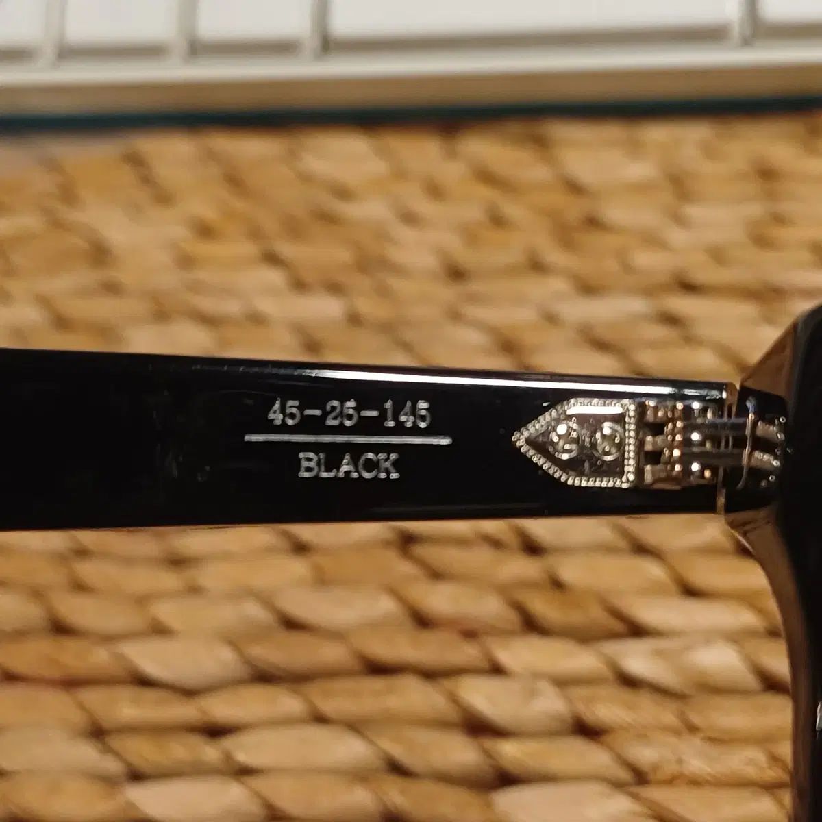  パイサローン インプリ12 メガネフレーム ブラック サングラス 小物