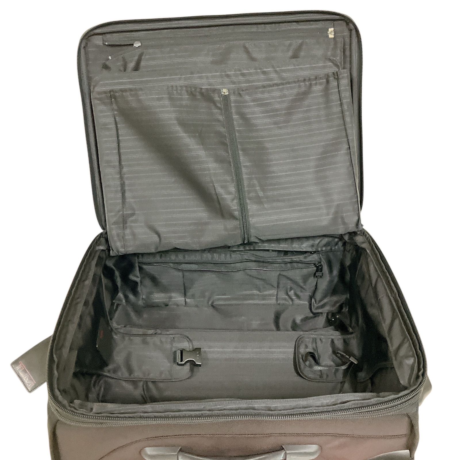 キャリーケース