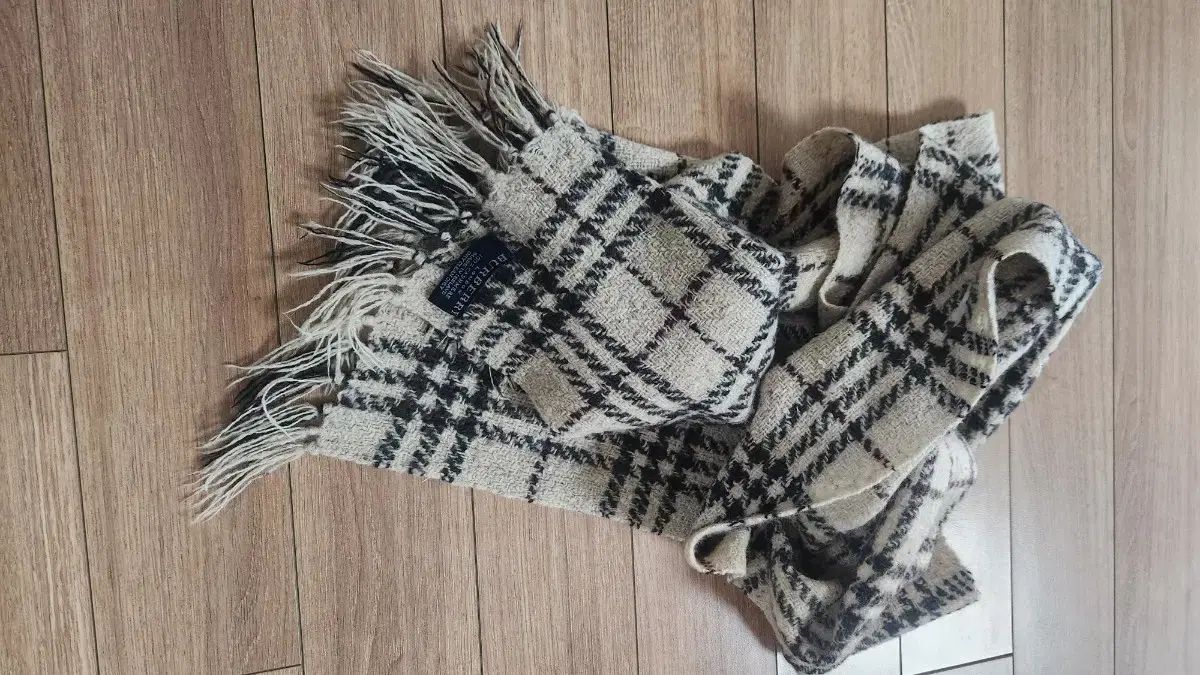  バーバリー マフラー カシミア100 アイボリー系 マフラー 小物