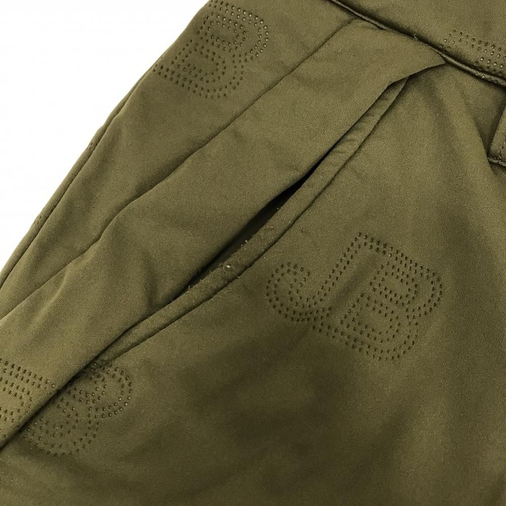 ロゴパンチング柄