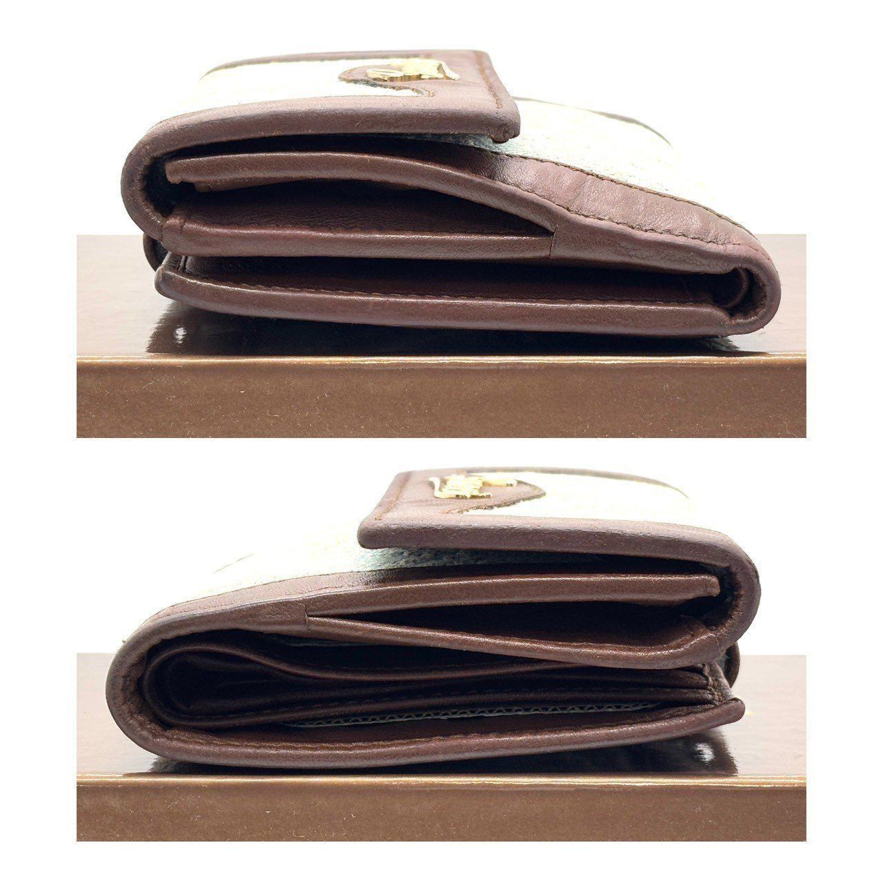 キャンバス ブルー