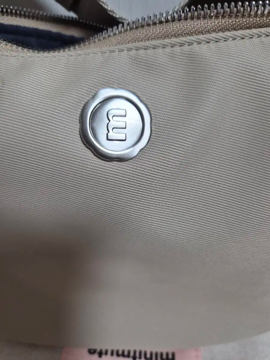 ミニミュート クローウェスト モカベージュ