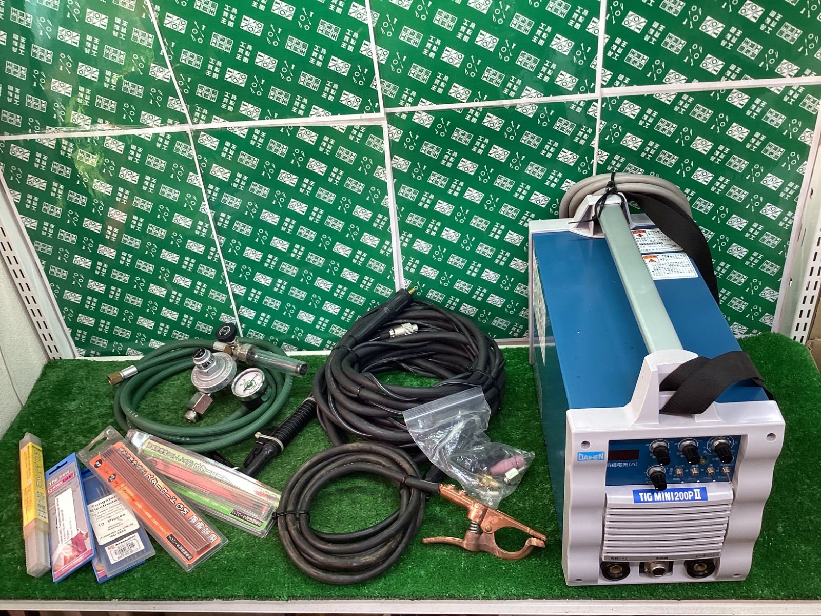 DAIHEN TIG溶接機 TIGmini200P2 VRTPM-202 S-2 IT1JU2QNEQF4