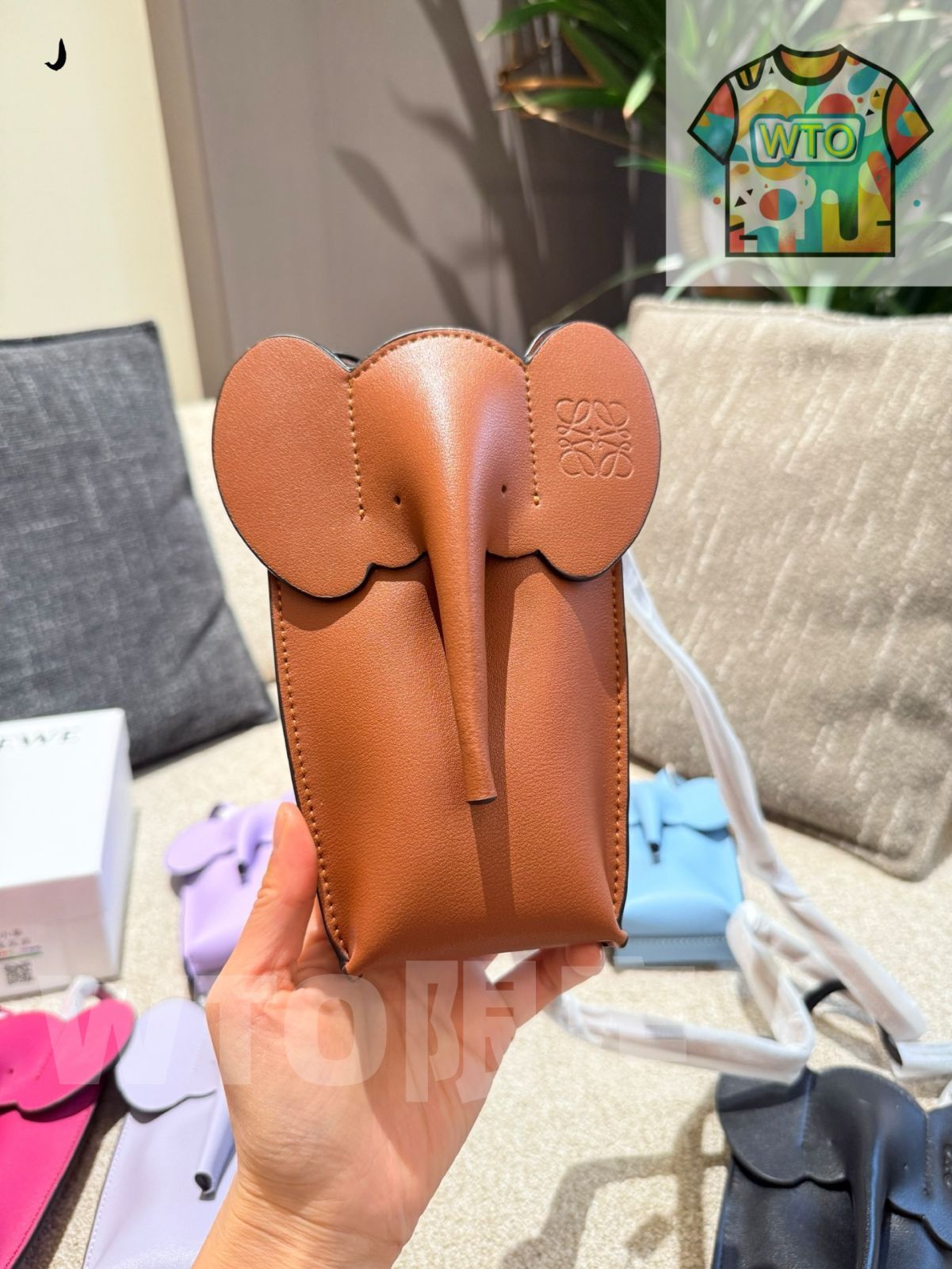今日 Loewe ニニョ エレファント スマホバッグ 2025 Model-WTO輸入4