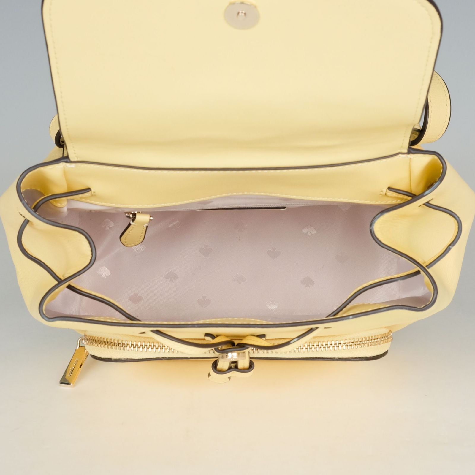 美品】kate spade ケイトスペード レザー ミニリュック バックパック