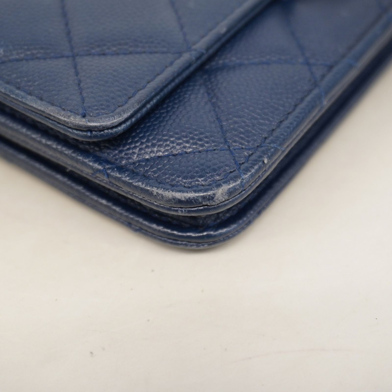 チェーンショルダー キャビアスキン