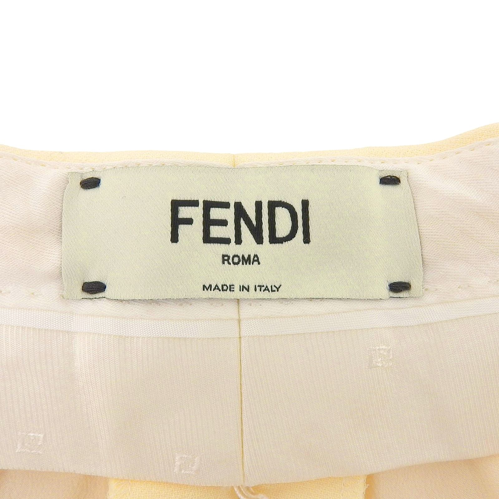 FENDI フェンディ