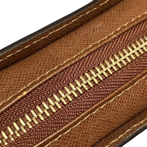 ルイヴィトン Louis