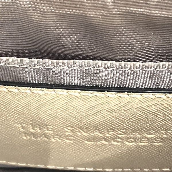 ブラック×アイボリー バッグ