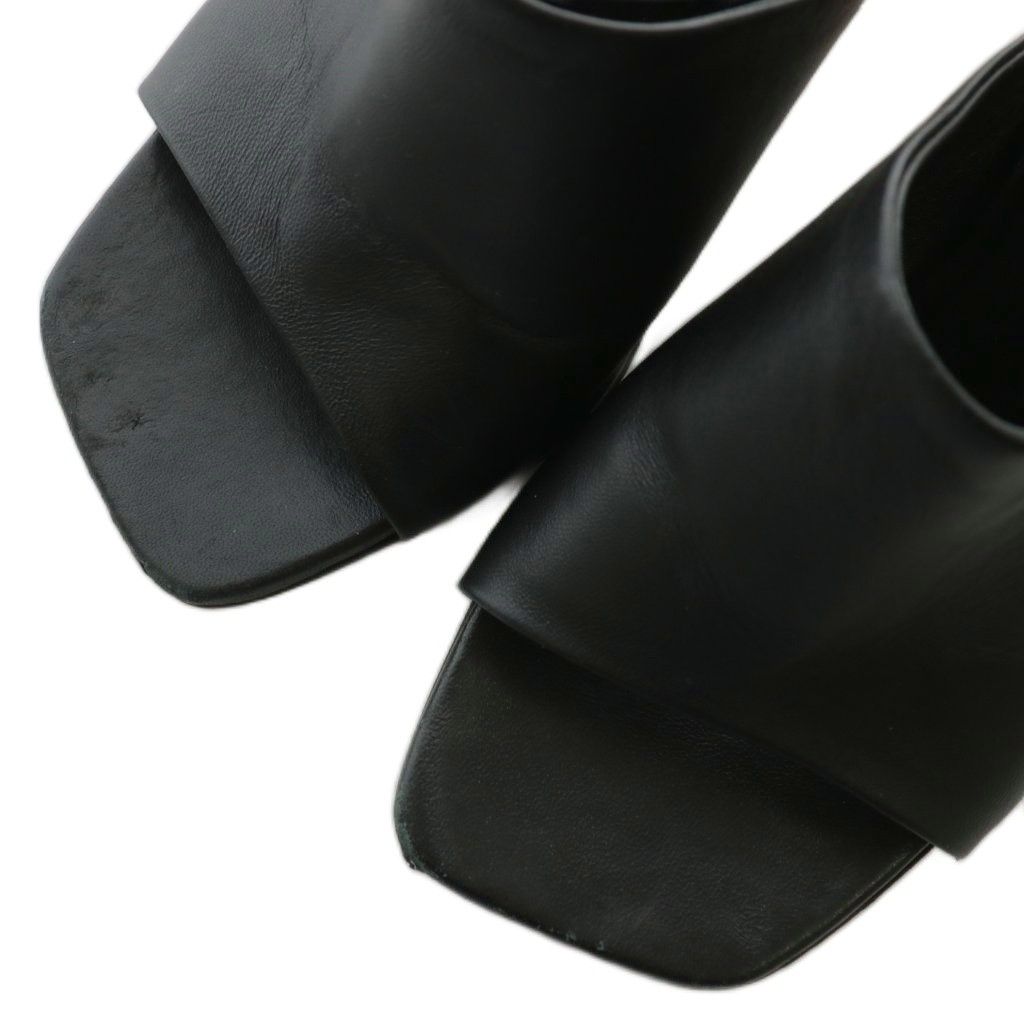 おすすめの サルヴァトーレフェラガモ Salvatore Ferragamo ミュール サンダル レザー オープントゥ スクエア ヒール ガンチーニ ゴールド金具 5 22.5cm 黒 ブラック XZ GY19 発送日は7です。