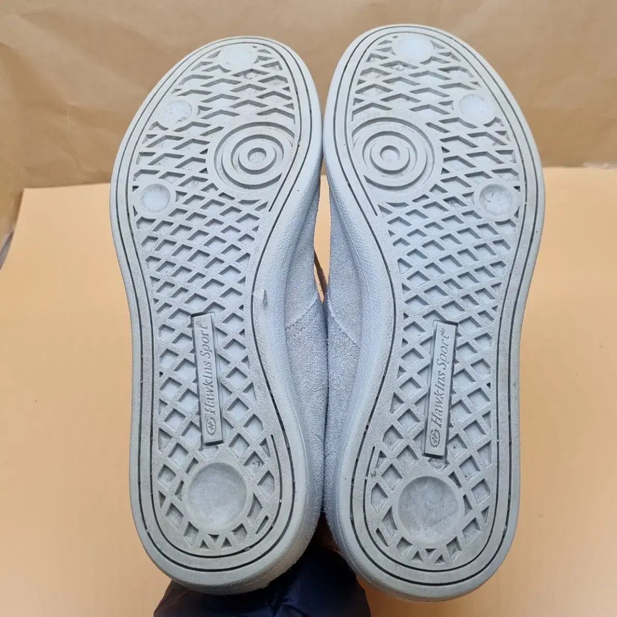 スウェード デザートブーツ