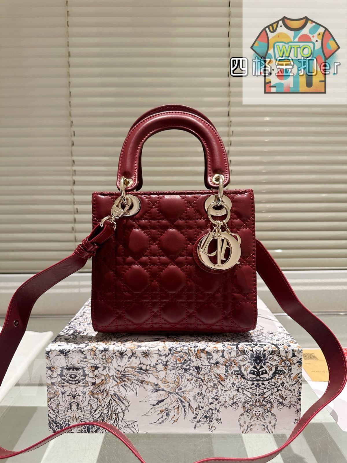 WTO通販 Dior Lady Dior Lambskin Bag with F able Gift Box - ディオール レディー ディオール ラムスキン バッグ フォールダブル ギフトボックス付-WTO輸入-UPP46