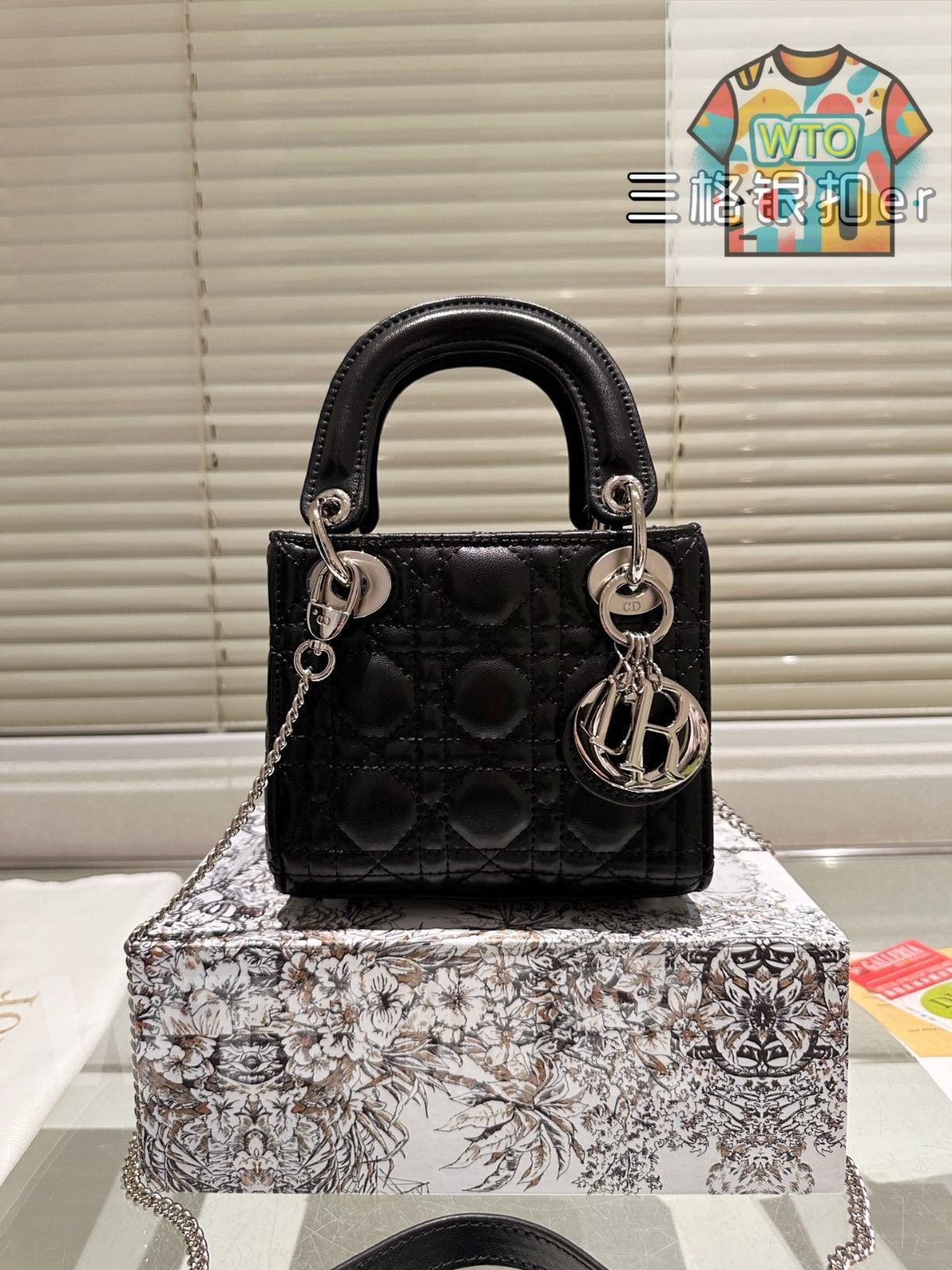 WTO通販 Dior Lady Lambskin Bag with F able Gift Box ディオール レディー ラムスキン バッグ フォールダブル ギフトボックス付 WTO輸入 IVO 88