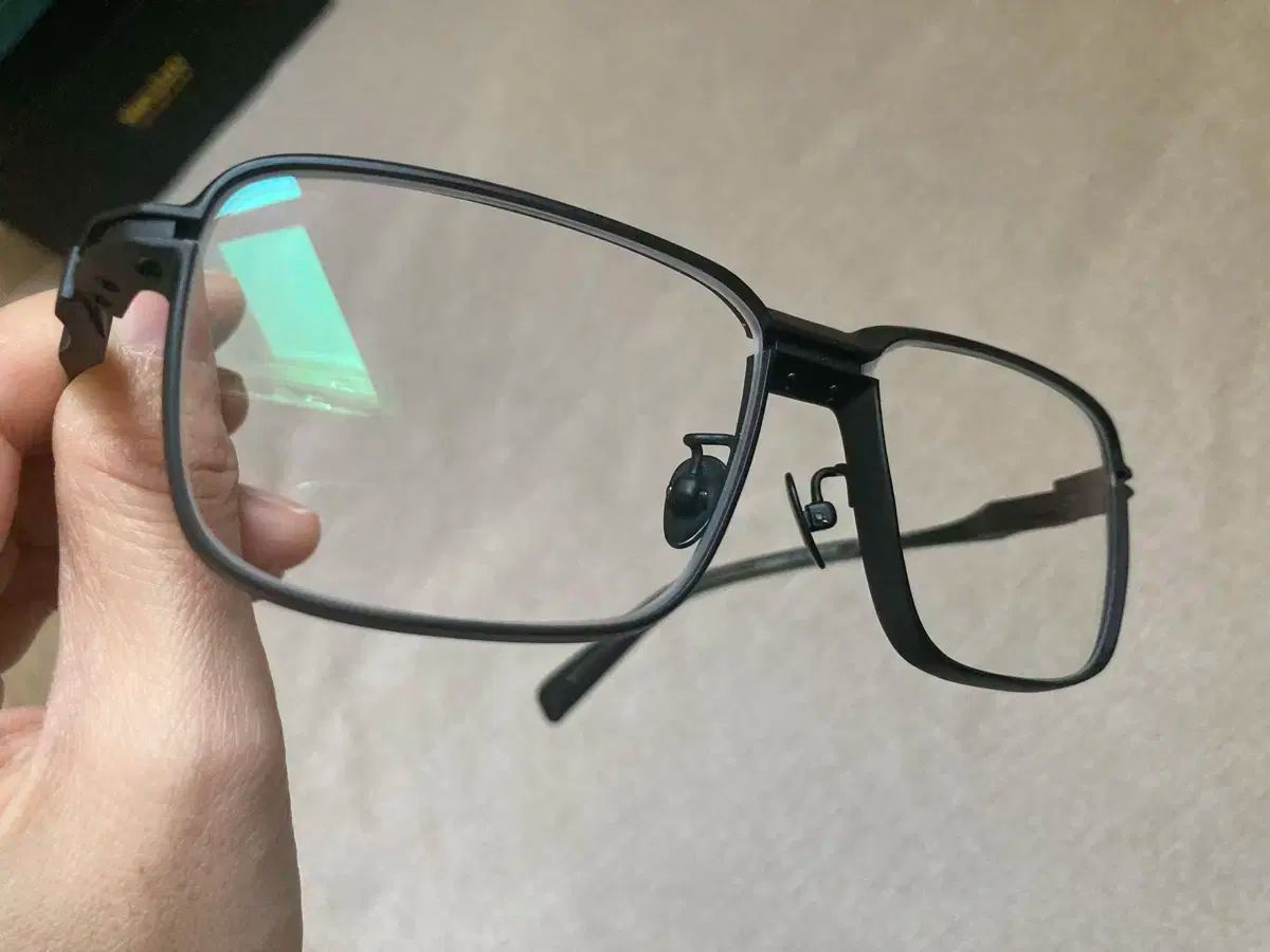 メガネフレーム