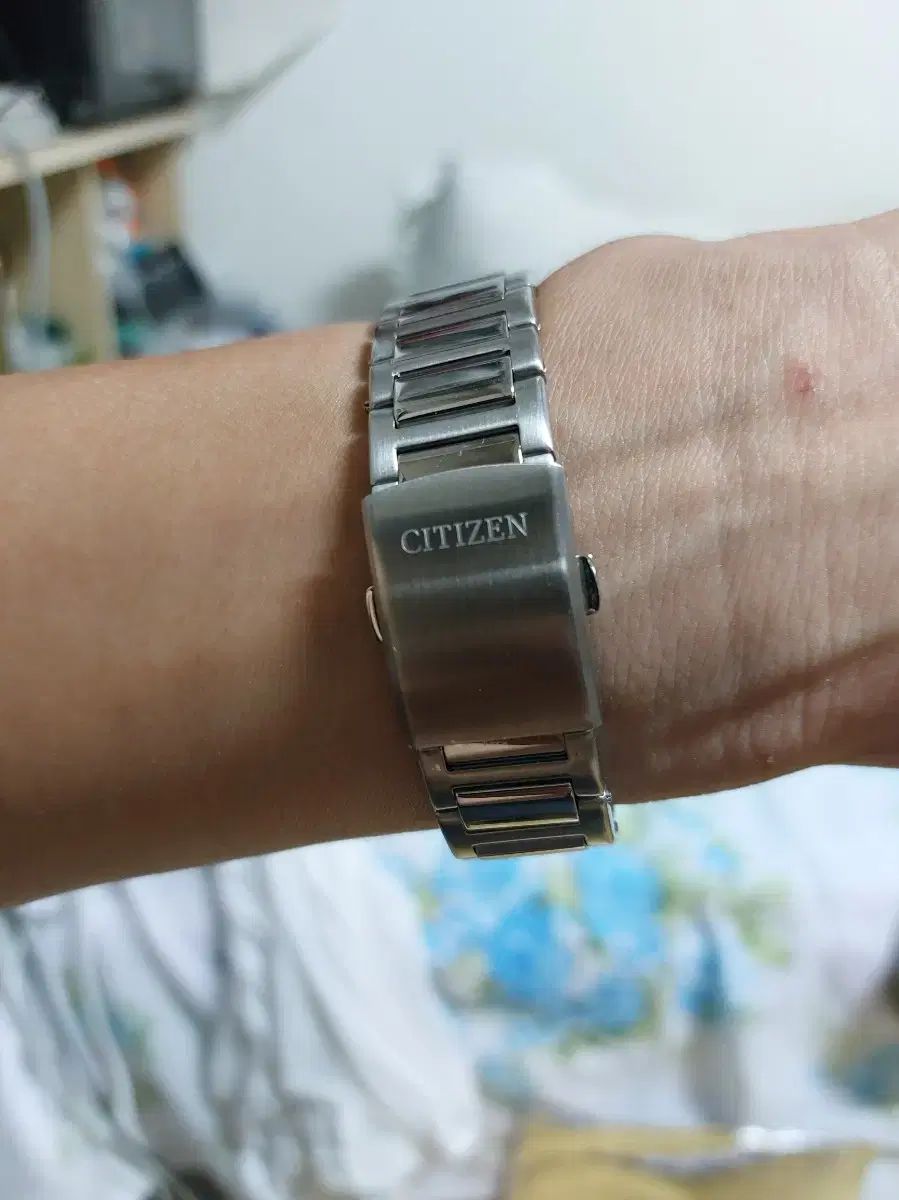 シチズン 옥타곤 白 판 Ecco 드라이브 光 충전 방식