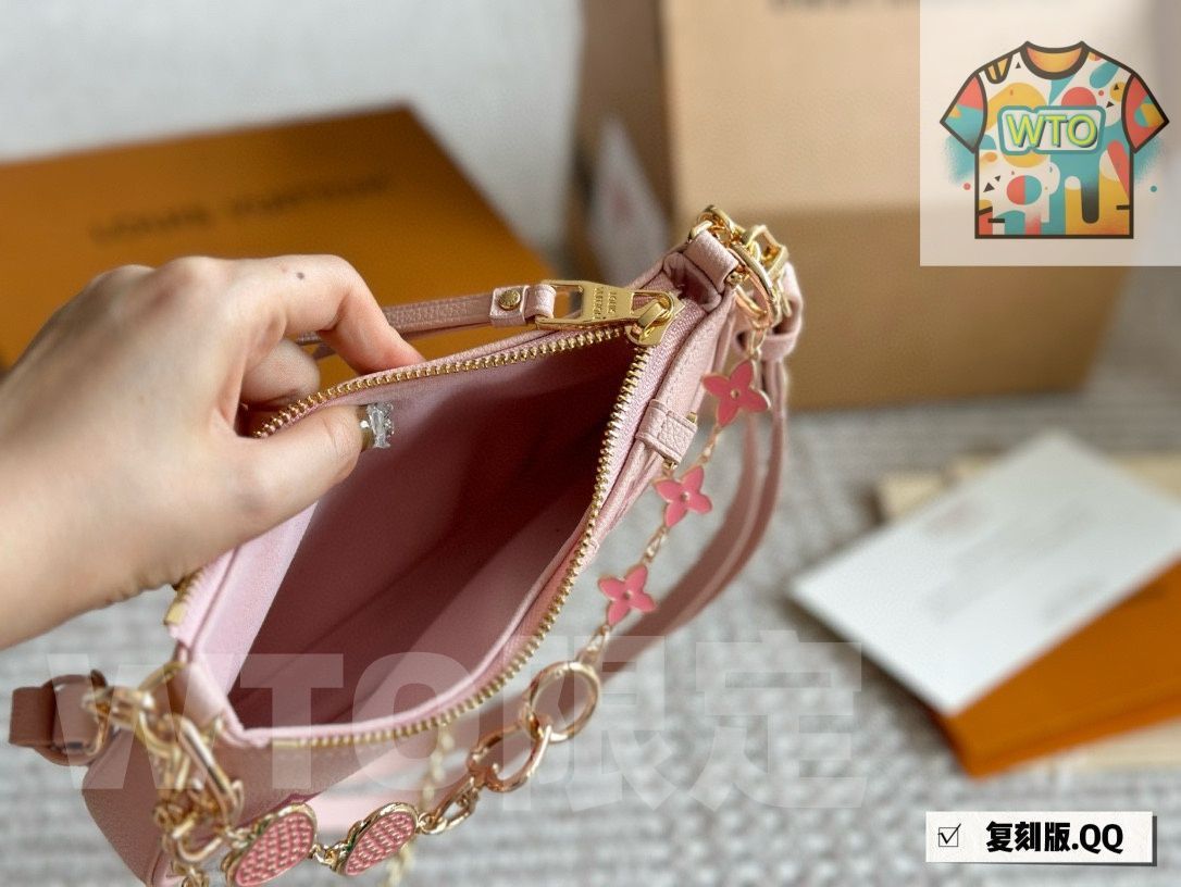 Pouch チェーンバッグ1-WTO輸入-RXI