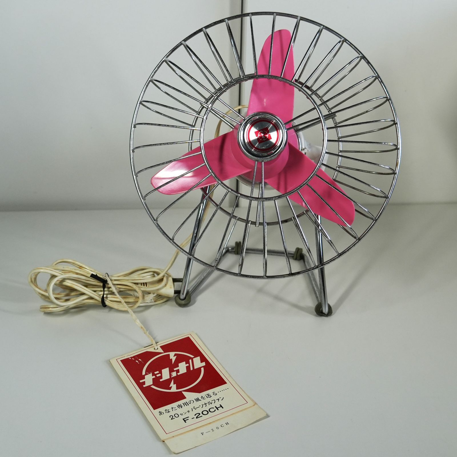 IM] 動作品 希少 ナショナル 卓上扇風機 F-20CH 3枚羽 ピンク タグ付き