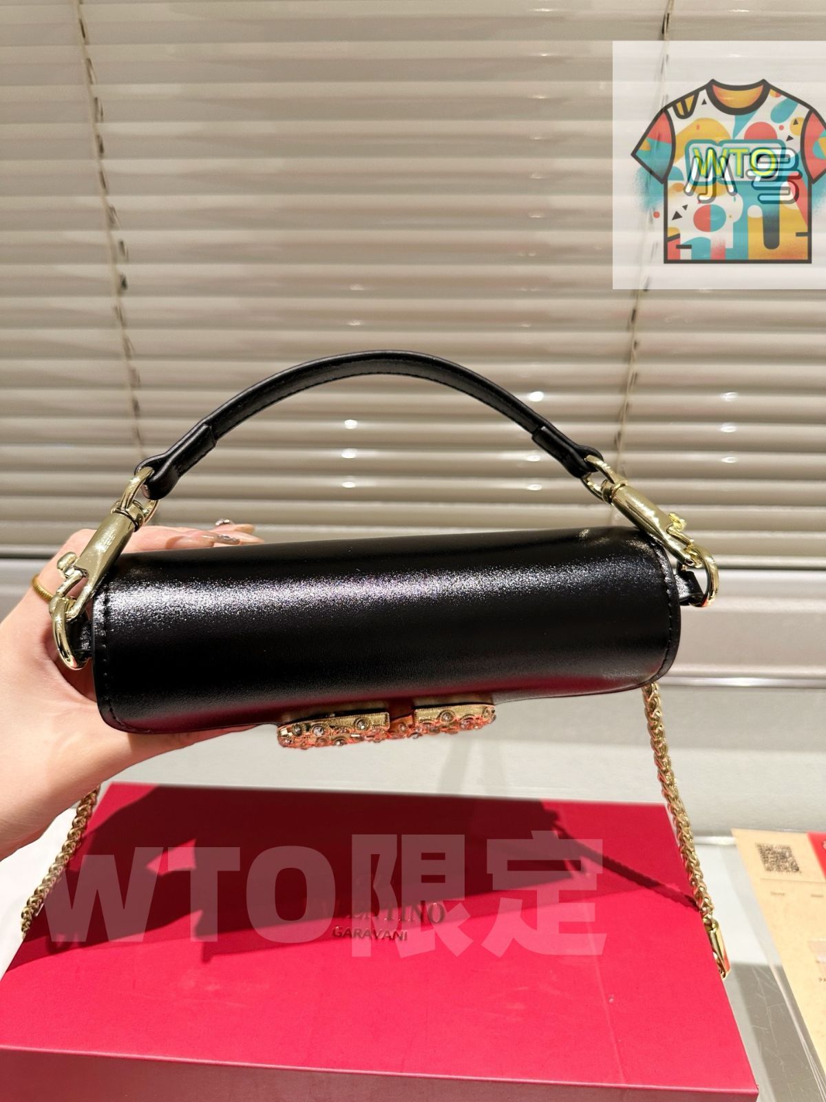 ショルダーバッグ1-WTO輸入-BOT 21