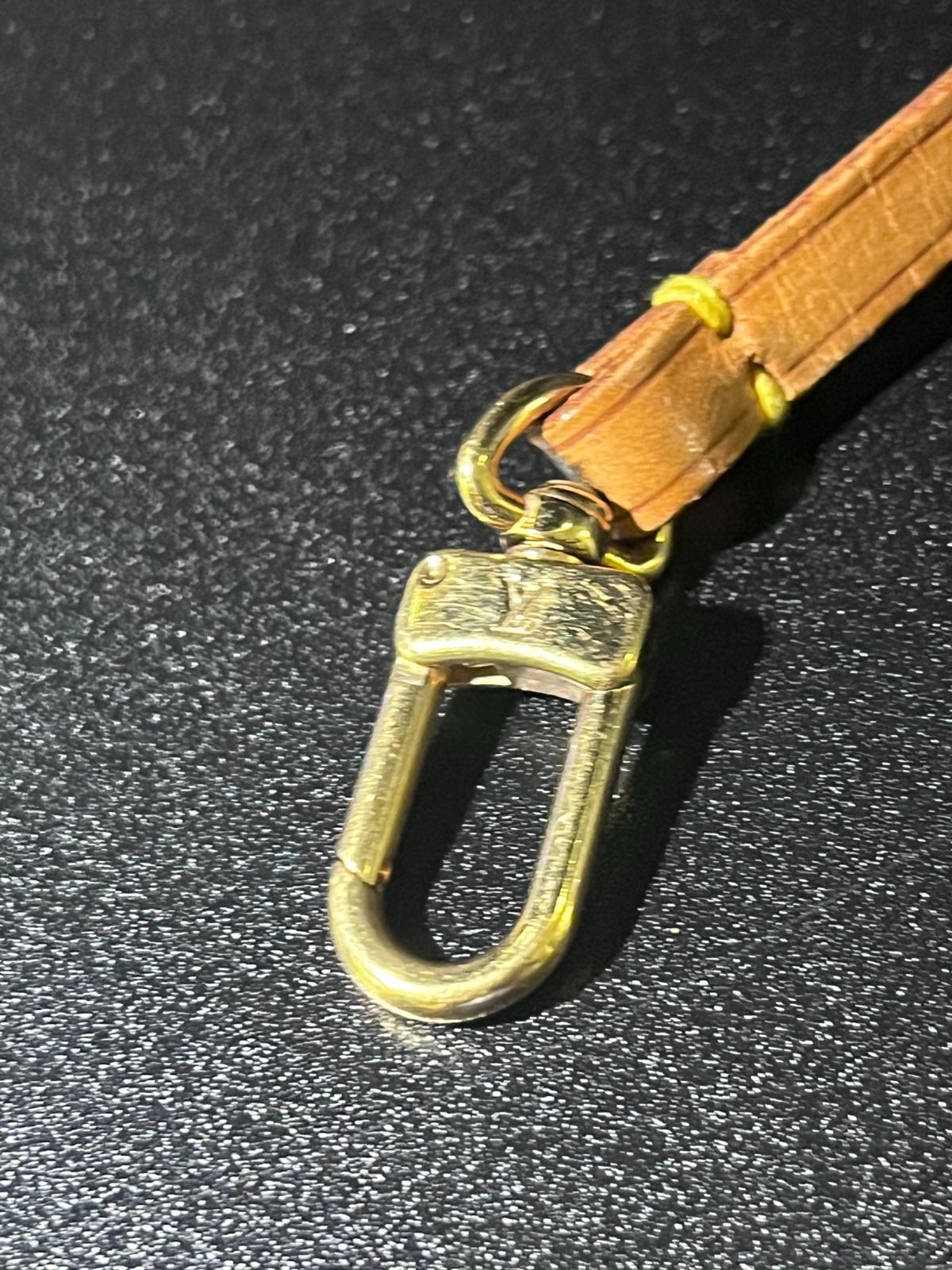 ルイヴィトン ショルダーストラップ アクセソワール用ストラップ B25093472