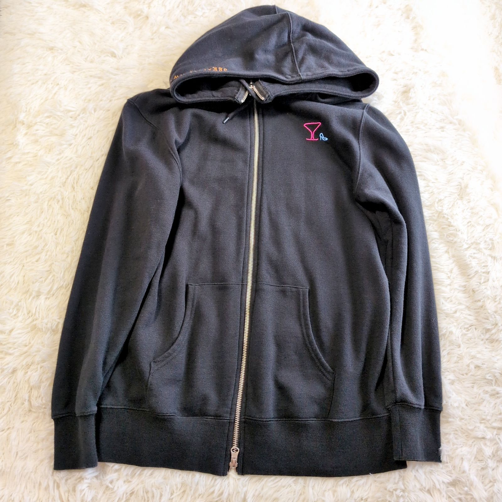 美品】SEKAI NO OWARI insomnia train パーカー 刺繍 黒 M - メルカリ