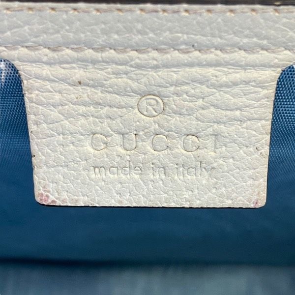 GUCCI シルヴィ