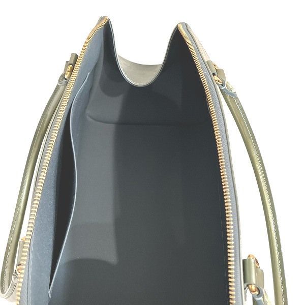 ルイヴィトン Louis