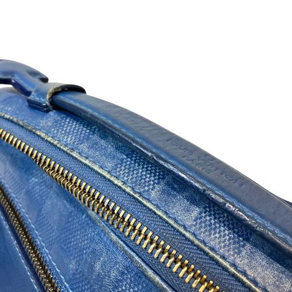 ショルダーバッグ