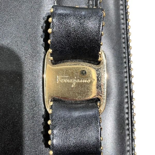 チェーンショルダー