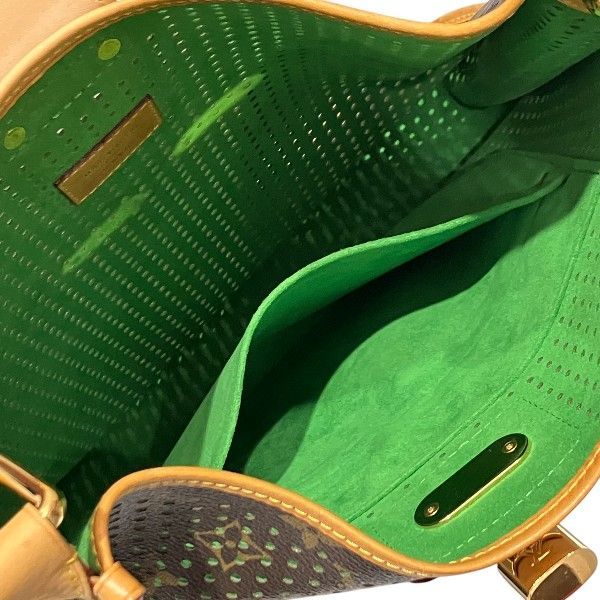 ショルダーバッグ