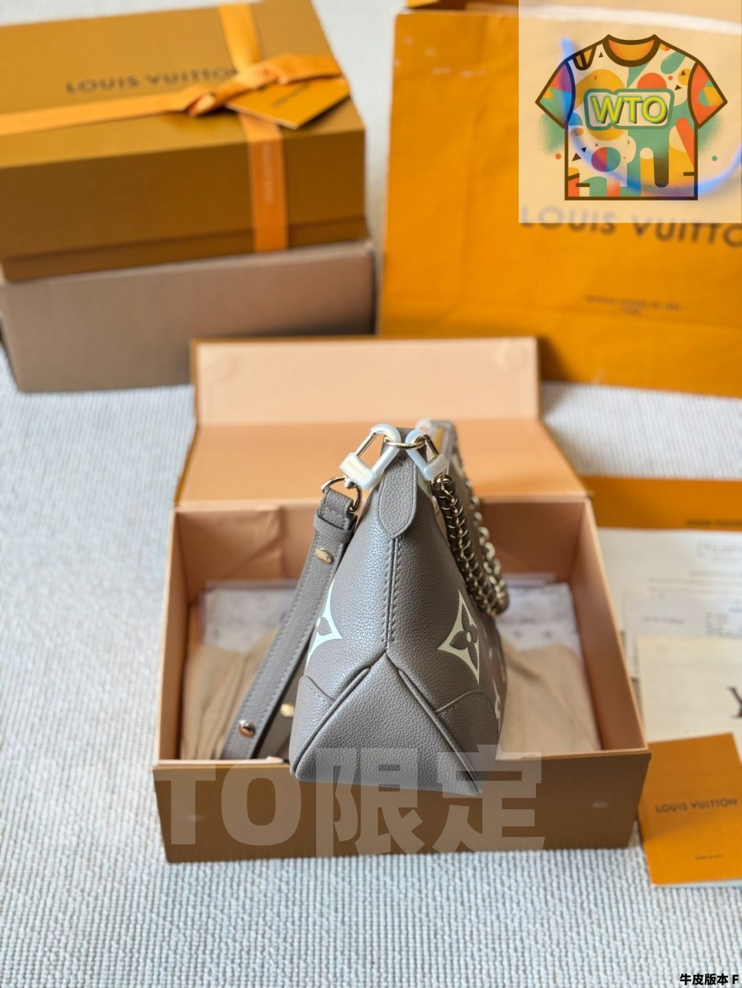 ポストマンバッグ 牛角包