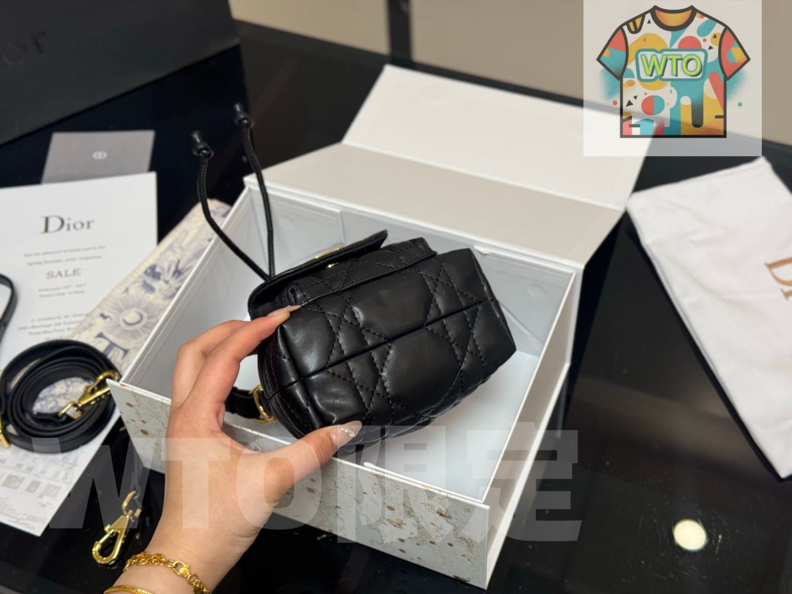 今日 Dior Caro バケットバッグ