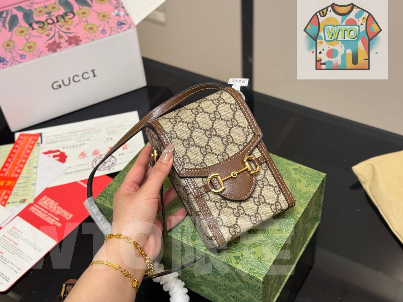 今日 Gucci 1955 スマホバッグ オリジナルバージョン