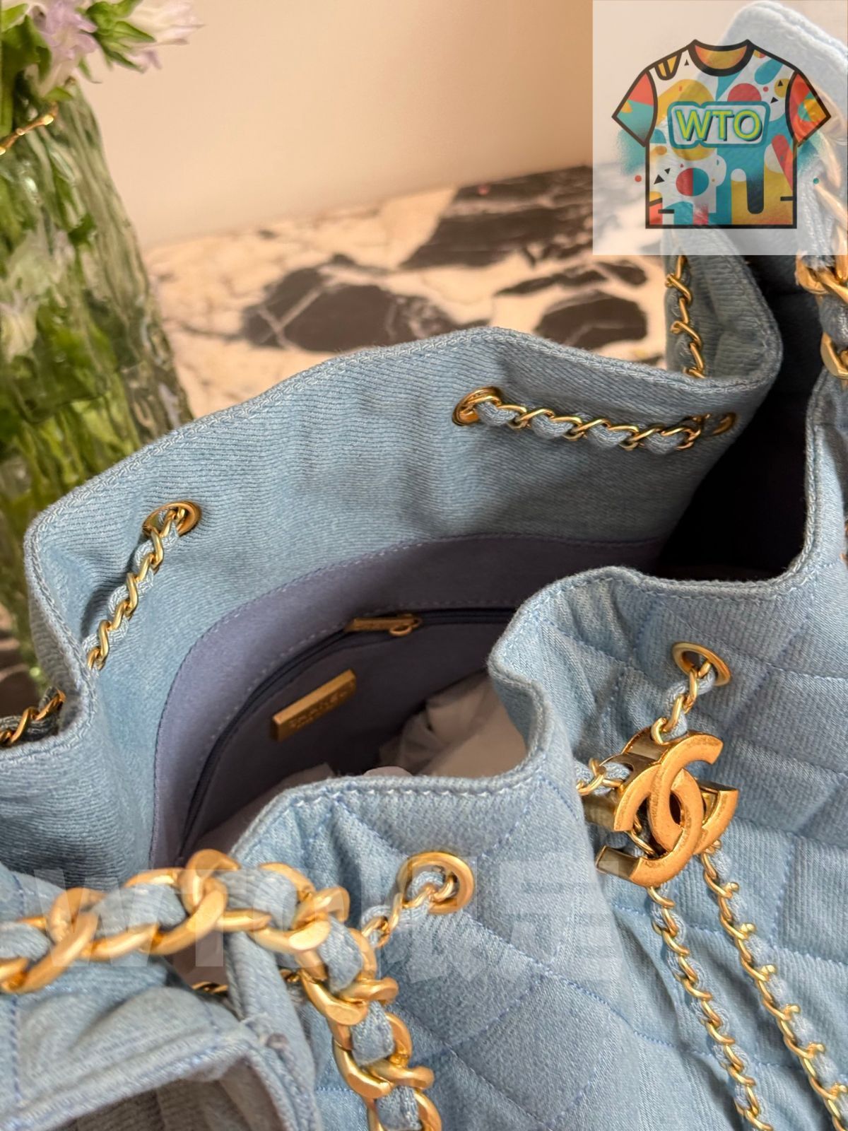 アンダーアームバッグ