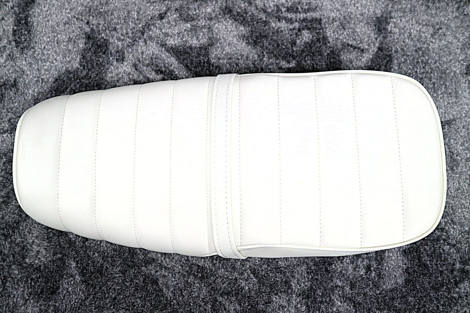 エイプ 白皮 タックロールシート/あんこ抜きFI 50ホワイト100 APE