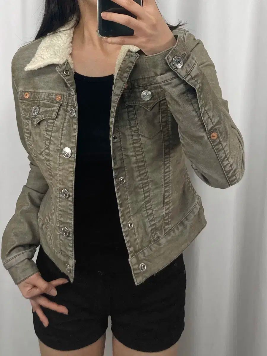 トゥルーレリジョン コーデュロイ シェルパ ジャケット