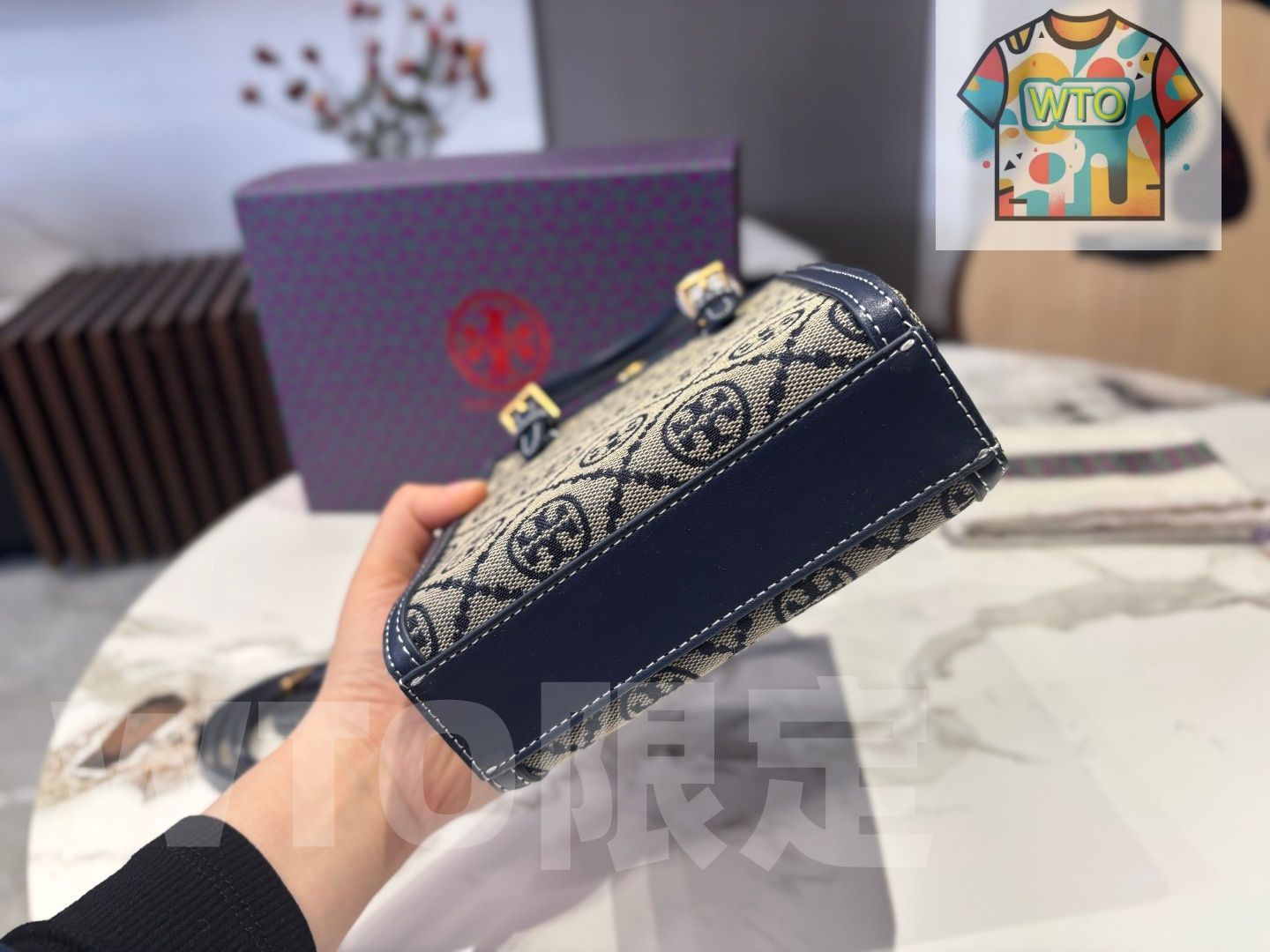 トーリーバーチ