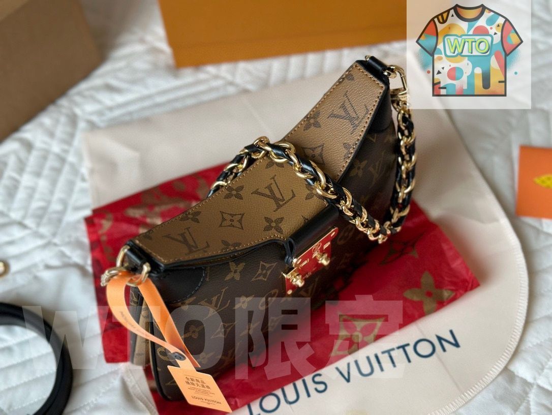 エメラルドホーンバッグ