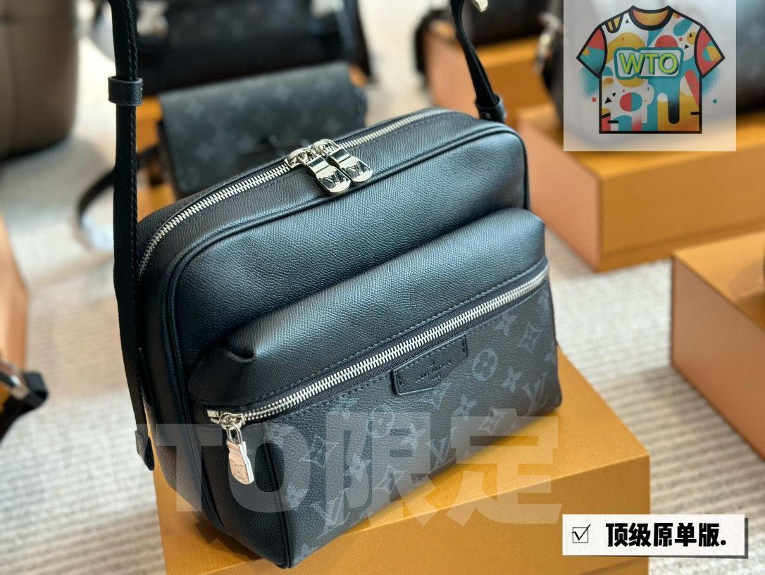 今日 Louis Vuitton OUTDOOR ポストマンバッグ ~ユニセックス実用派ファッションアイテム~