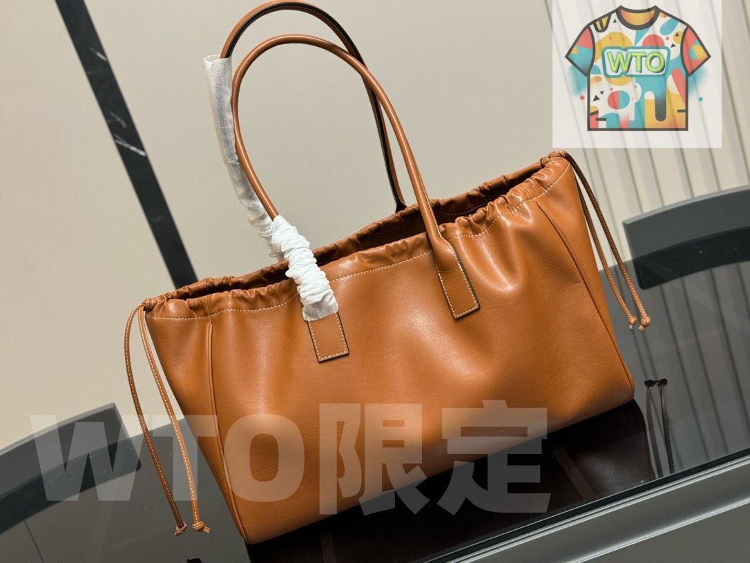 セリーヌ トリオンフェ