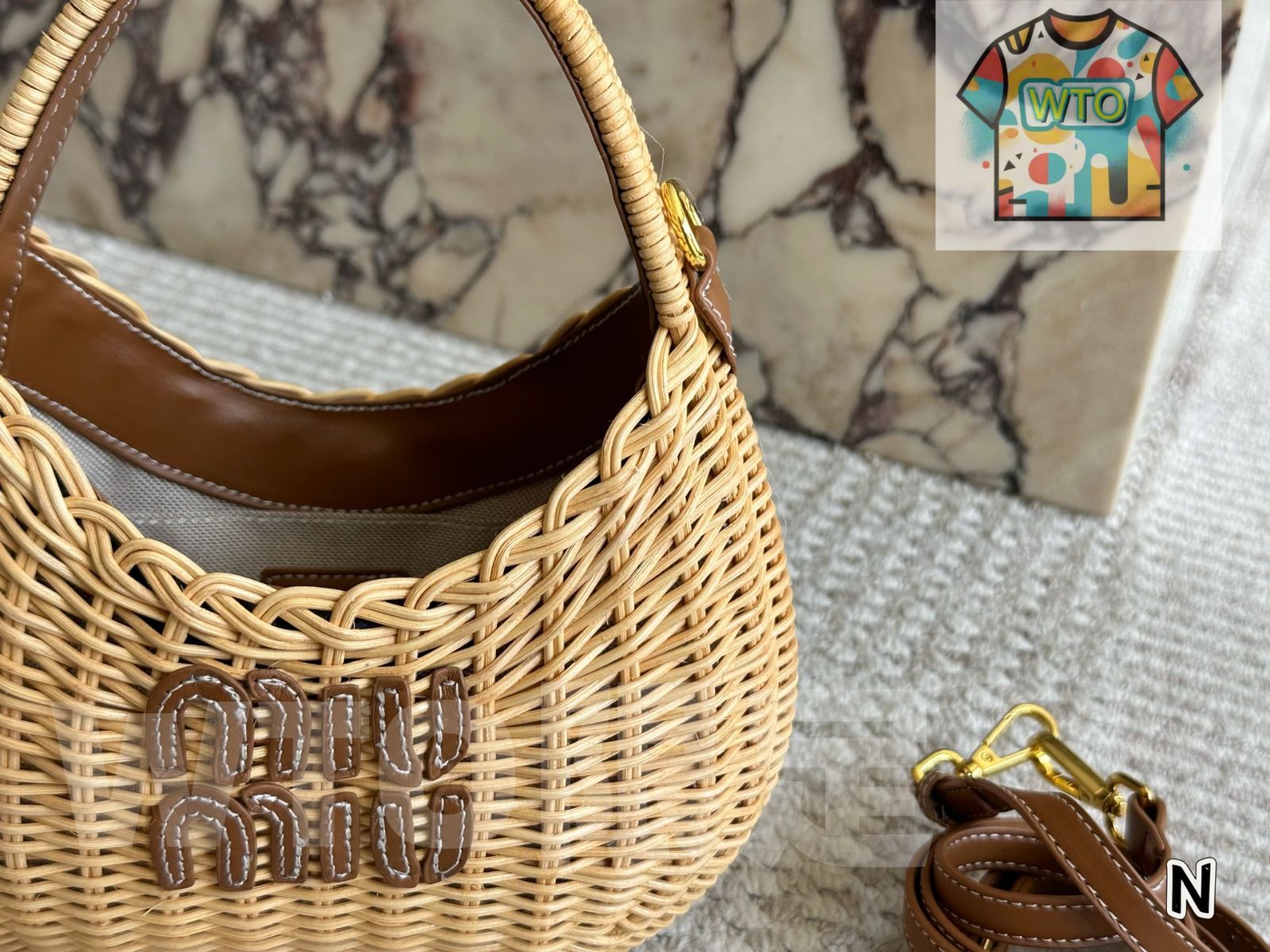 今日 Miu Miu ニッチ ストロー マーケットトート - Miu Miu Niche Straw Market Tote-WTO輸入