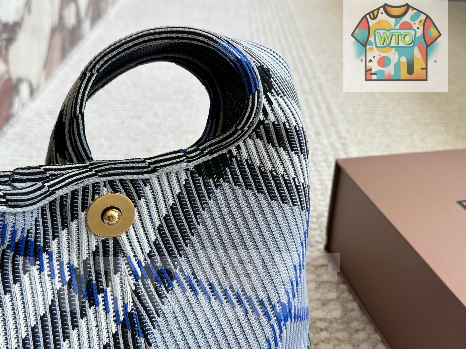 今日 Burberry s Classic Check Shoulder Bag - バーバリーのクラシックチェック肩バッグ-WTO輸入