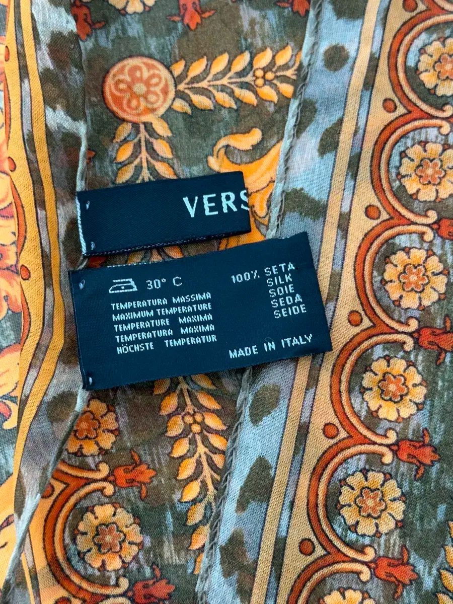 ヴェルサーチェ