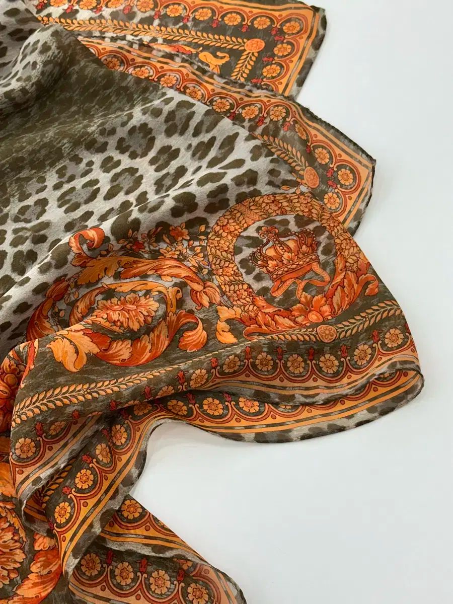 ヴェルサーチェ シルク ショール マフラー