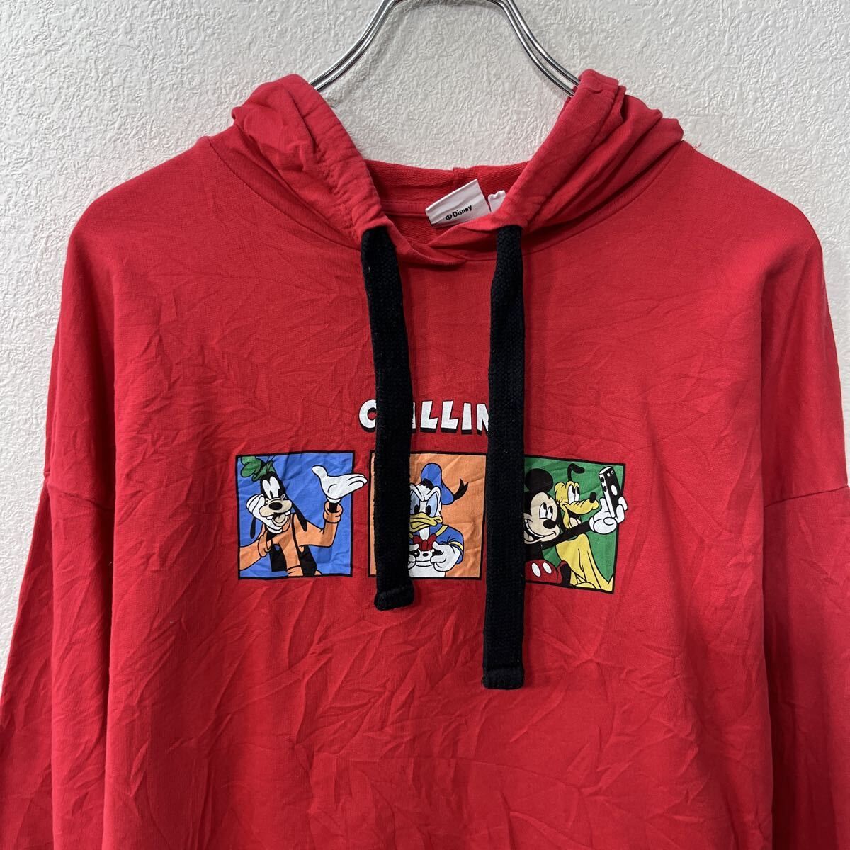 Disney プリントスウェット パーカー M レッド ディズニー フーディー