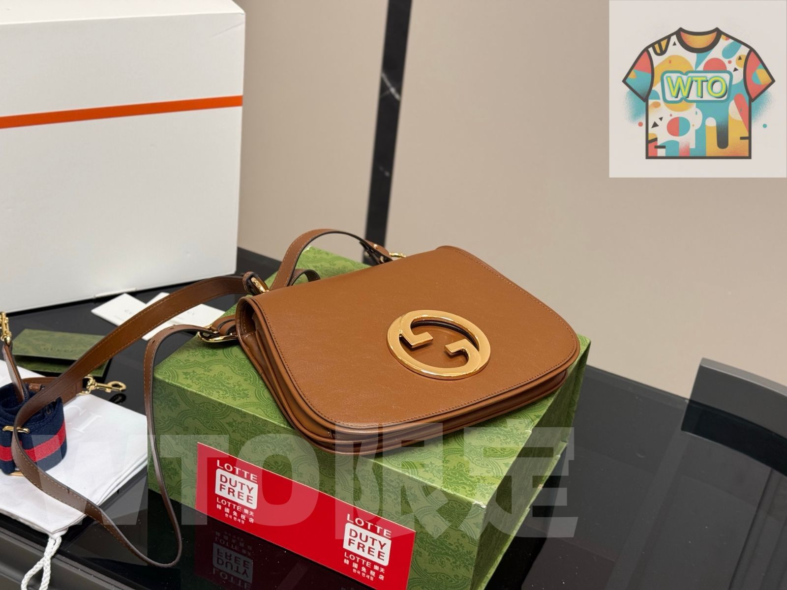 グッチ ブロンディ