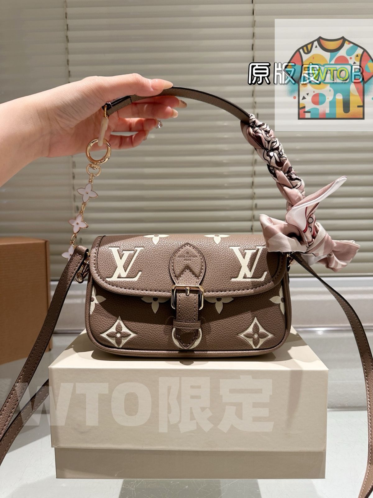 WTO通販 Louis Vuitton Nano Diane Leather Armpit Baguette Bag ルイ ヴィトン ナノ ディアーヌ 牛皮アンダーアーム バゲットバッグ-WTO輸入-KSW47