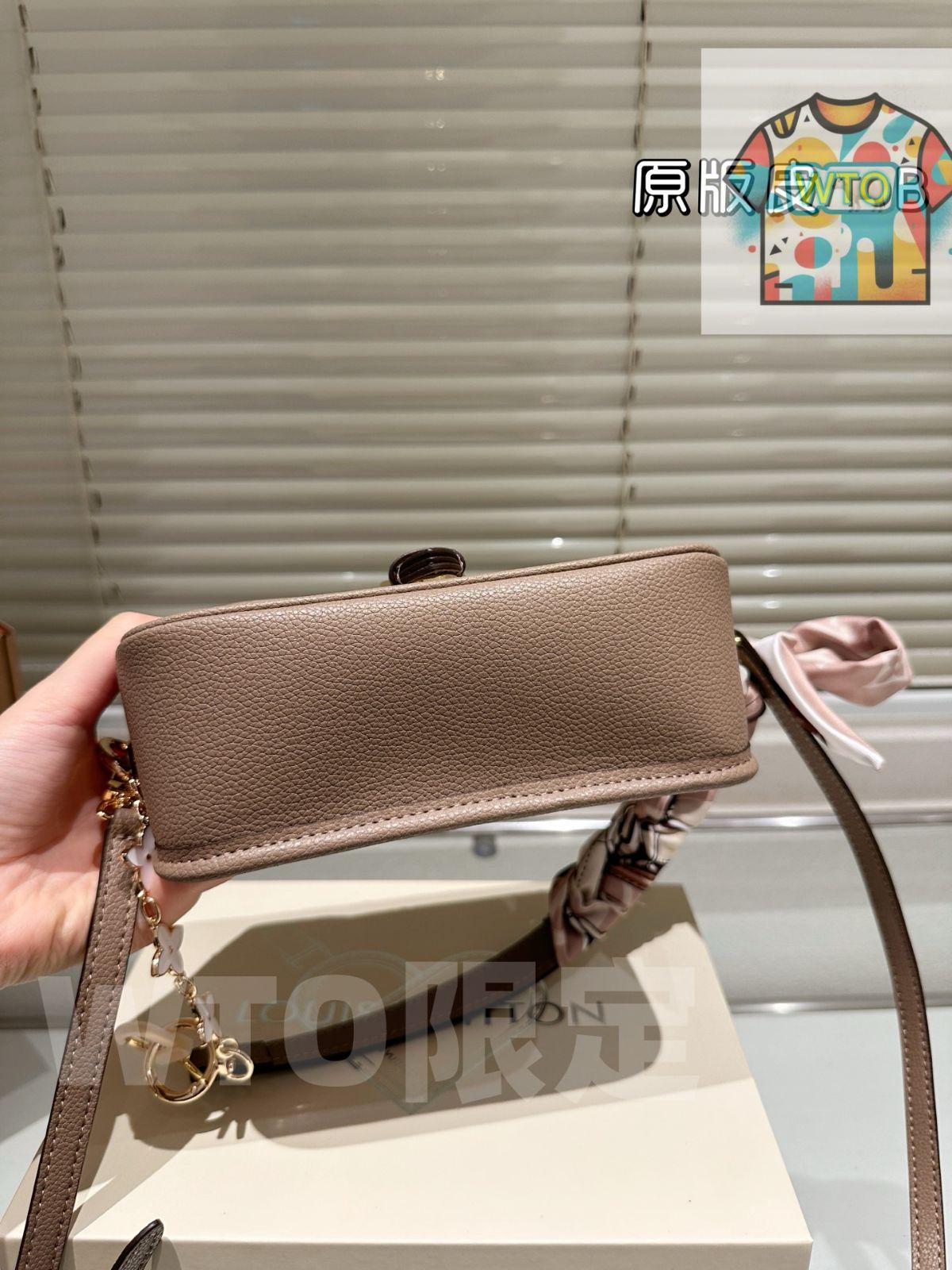  WTO通販 Louis Vuitton Nano Diane Leather Armpit Baguette Bag ルイ ヴィトン ナノ ディアーヌ 牛皮アンダーアーム バゲットバッグ-WTO輸入-KSW 47 ショルダーバッグ ショルダーバッグ
