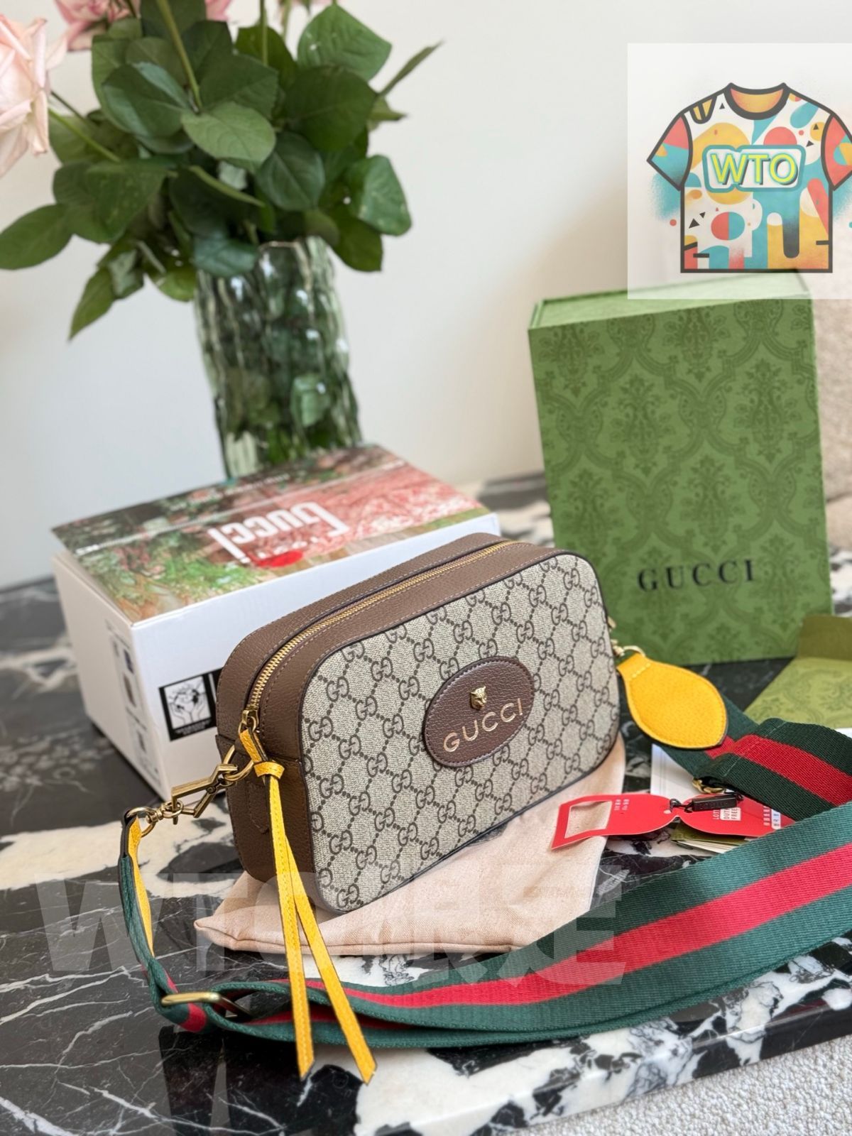 今日 Gucci Tiger Head Camera Bag グッチ トラヘッド カメラバッグ