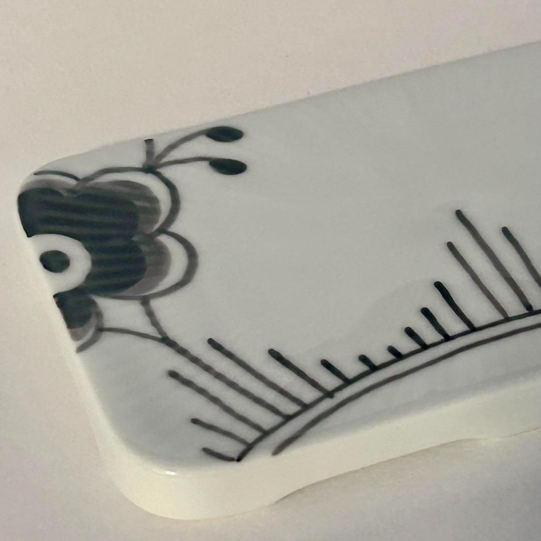 ロイヤルコペンハーゲン ブラックフルーテッド メガ ボード 15.5㎝